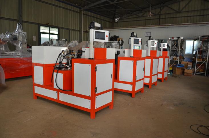 林峰機(jī)械生產(chǎn)車(chē)間